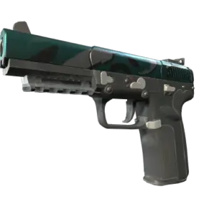 StatTrak™ Five-SeveN | Fowl Play (Battle-Scarred)